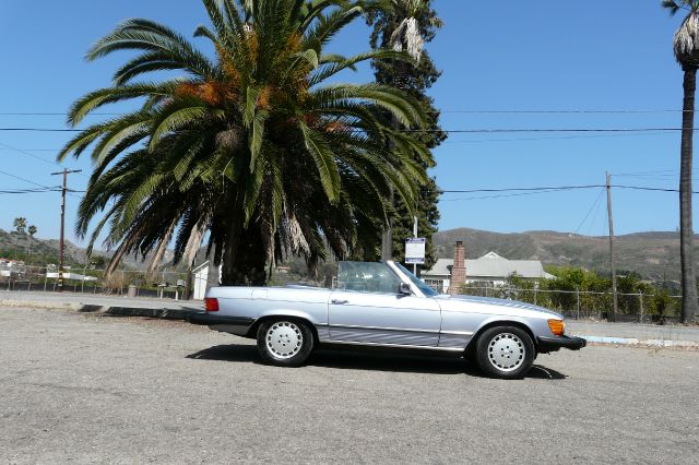 Mercedes-Benz 560 1987 photo 10