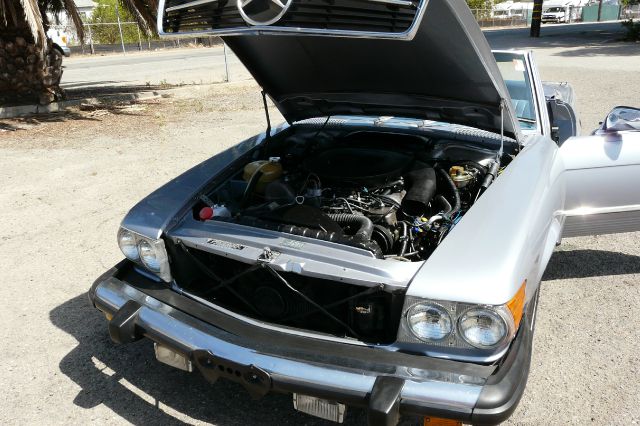 Mercedes-Benz 560 1987 photo 2