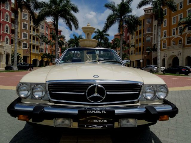 Mercedes-Benz 560 1987 photo 1