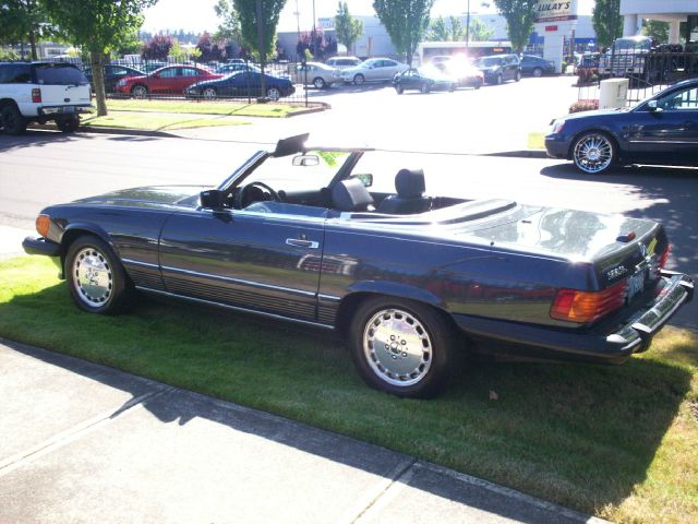 Mercedes-Benz 560 1988 photo 4