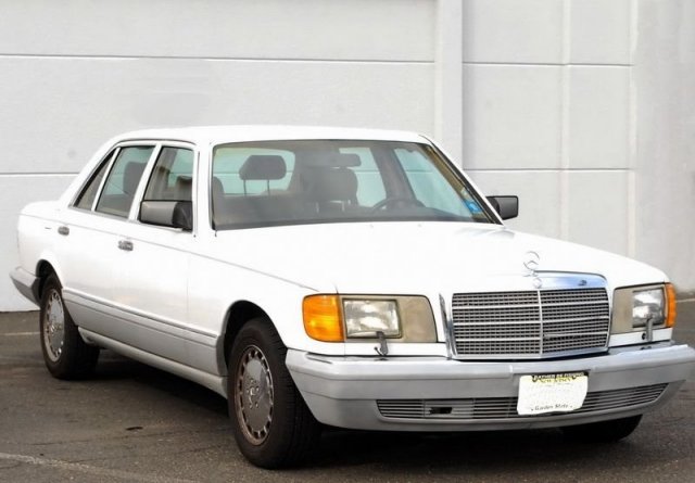 Mercedes-Benz 560 1991 photo 3