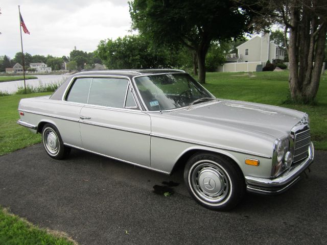 Mercedes-Benz C-Class 1971 photo 2