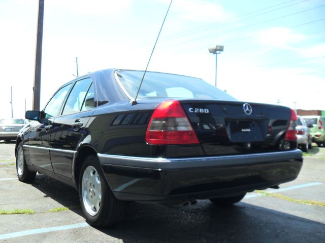 Mercedes-Benz C-Class 1995 photo 4