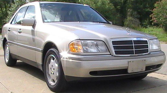 Mercedes-Benz C-Class 1995 photo 2
