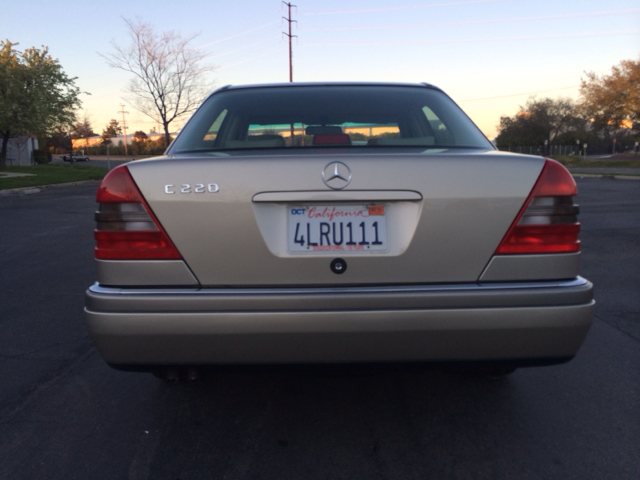 Mercedes-Benz C-Class 1995 photo 2