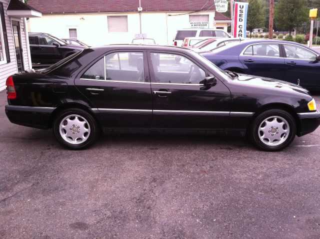 Mercedes-Benz C-Class Clk350 Coupe Sedan