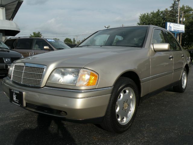 Mercedes-Benz C-Class 1995 photo 4