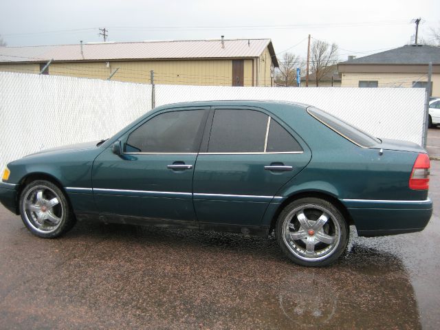 Mercedes-Benz C-Class 1995 photo 1
