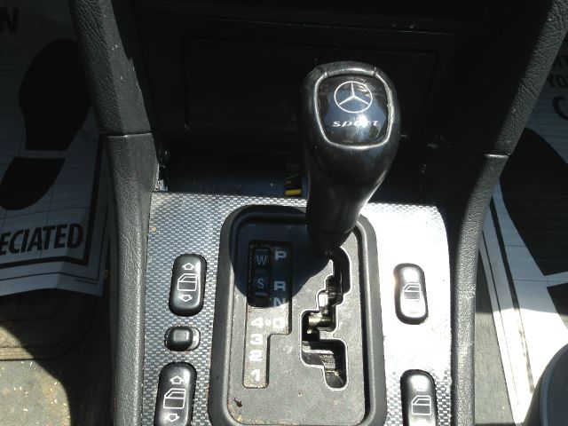 Mercedes-Benz C-Class 1997 photo 3