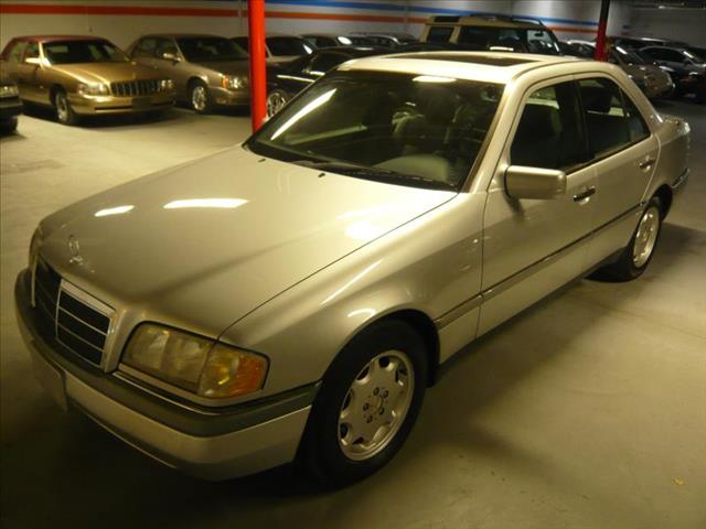 Mercedes-Benz C-Class 1997 photo 2