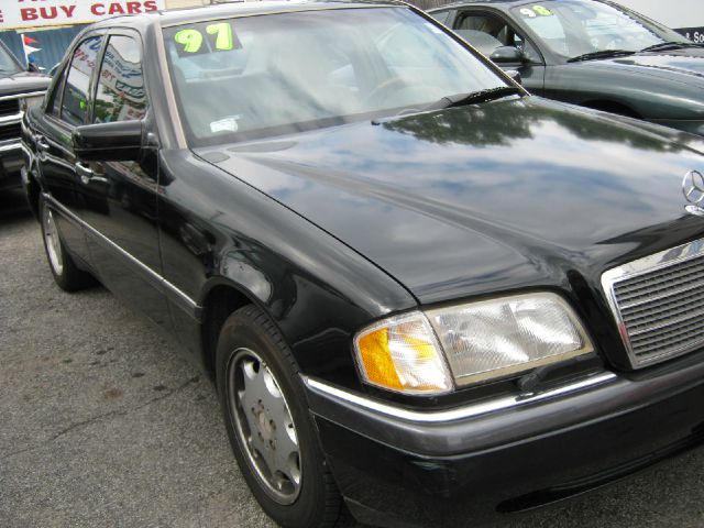 Mercedes-Benz C-Class Clk350 Coupe Sedan