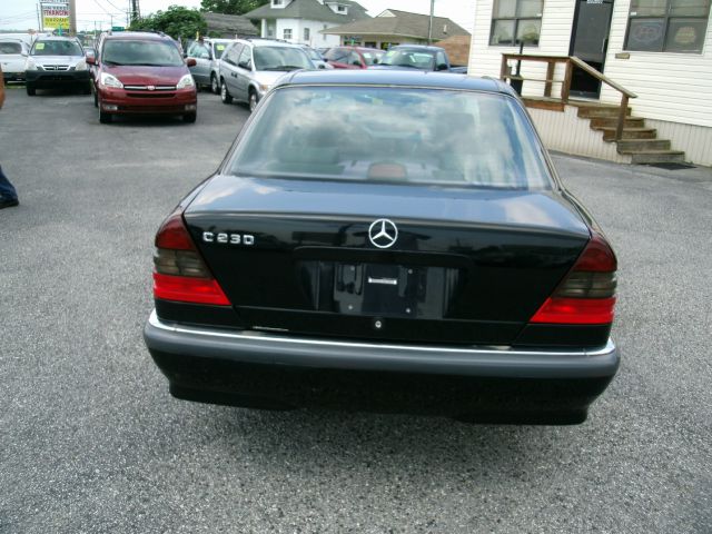 Mercedes-Benz C-Class 1998 photo 3