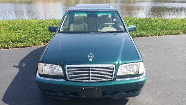 Mercedes-Benz C-Class 1998 photo 2