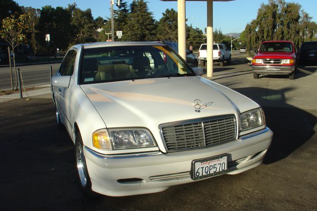 Mercedes-Benz C-Class 1999 photo 4