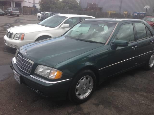 Mercedes-Benz C-Class 1999 photo 4