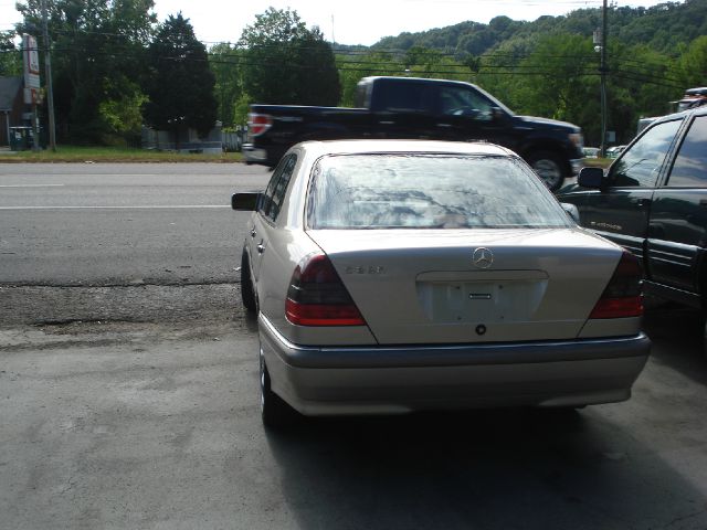 Mercedes-Benz C-Class 1999 photo 4