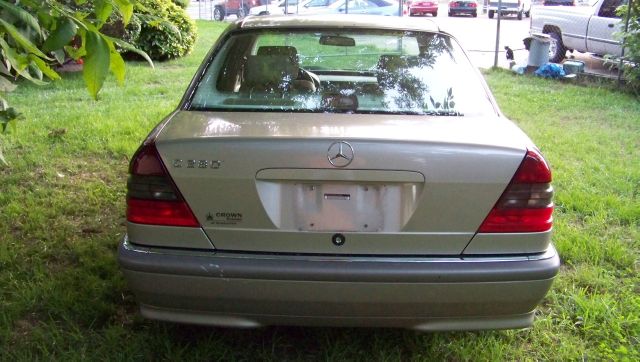 Mercedes-Benz C-Class 1999 photo 1
