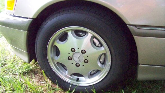 Mercedes-Benz C-Class 1999 photo 4