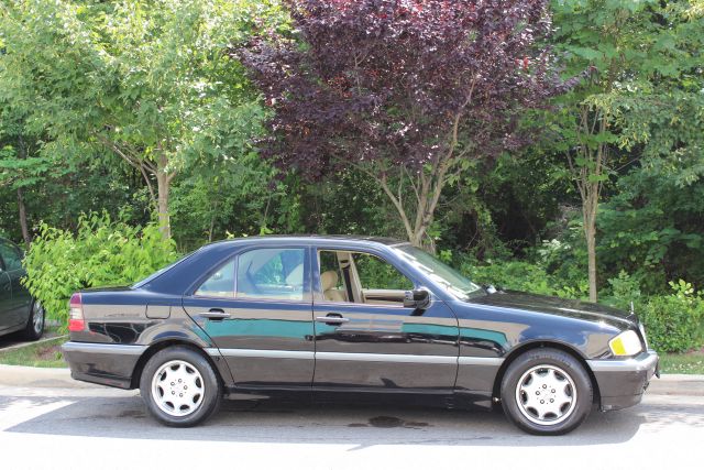 Mercedes-Benz C-Class 1999 photo 4