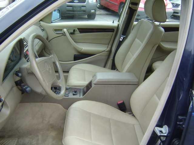 Mercedes-Benz C-Class Clk350 Coupe Unspecified