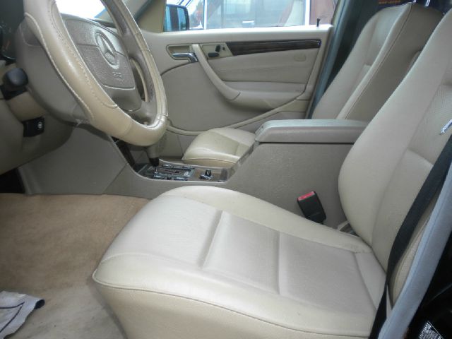 Mercedes-Benz C-Class 1999 photo 3