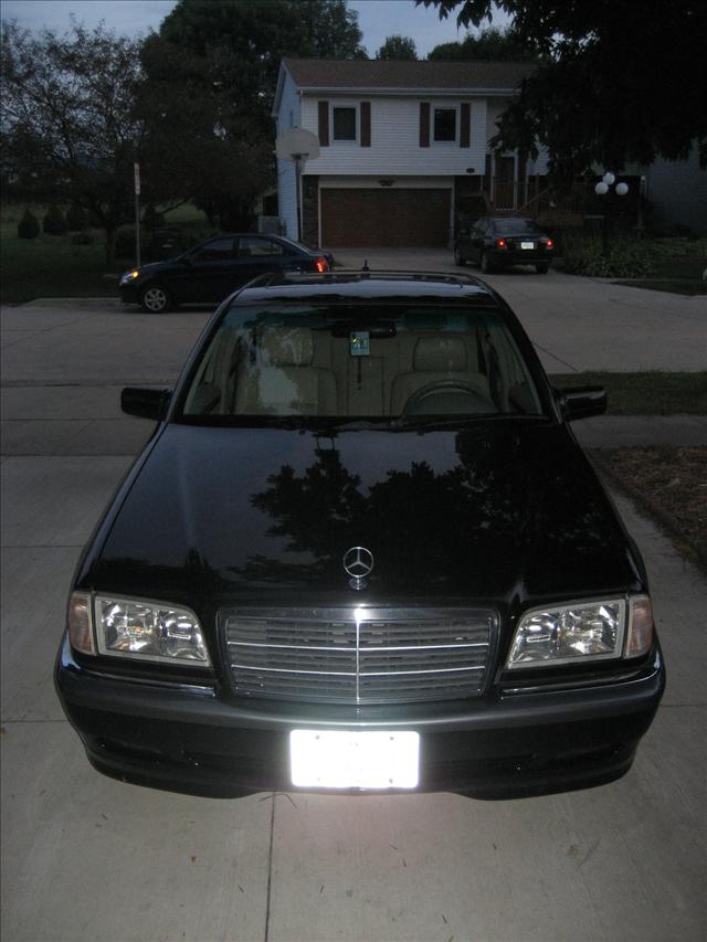 Mercedes-Benz C-Class 2000 photo 4