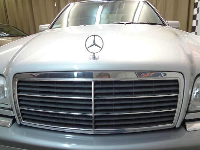 Mercedes-Benz C-Class 3.5rl Nav.+premium Pkg Sedan