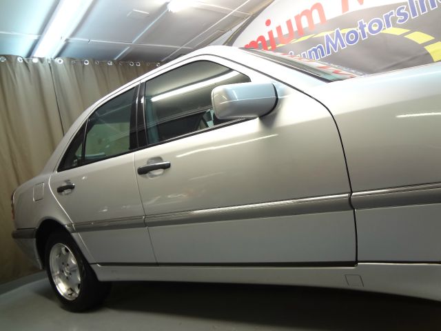 Mercedes-Benz C-Class 2000 photo 3