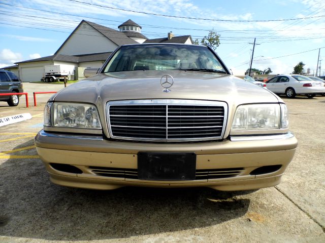 Mercedes-Benz C-Class 2000 photo 1