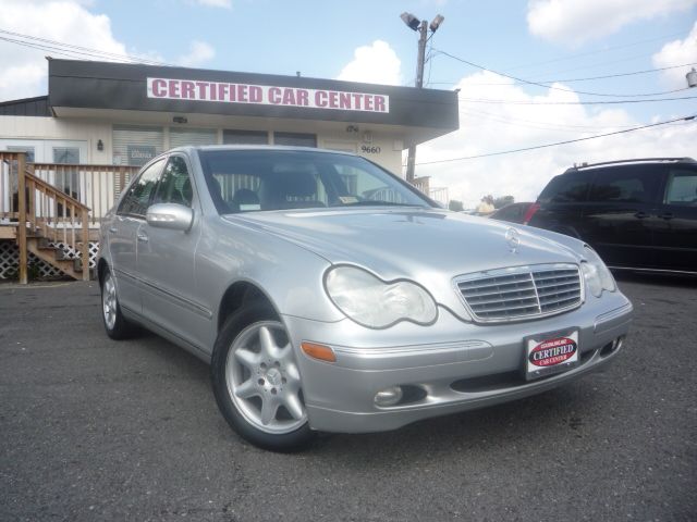 Mercedes-Benz C-Class Series 4 Sedan