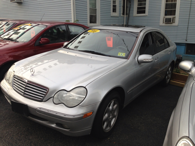 Mercedes-Benz C-Class 2001 photo 3