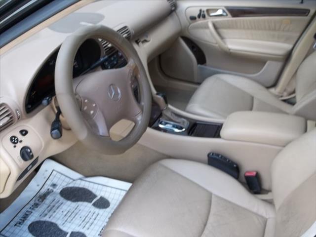 Mercedes-Benz C-Class 2001 photo 1