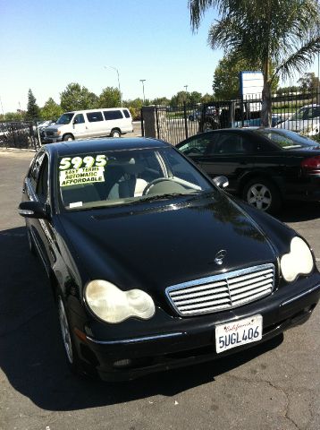 Mercedes-Benz C-Class 2001 photo 1