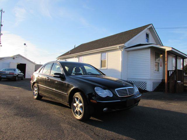 Mercedes-Benz C-Class 2001 photo 1