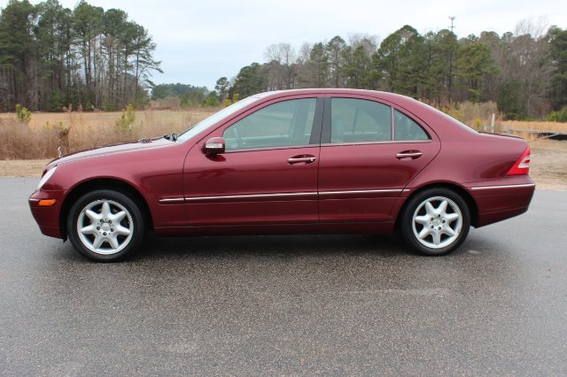 Mercedes-Benz C-Class 2002 photo 3
