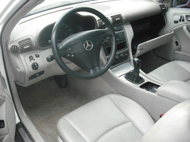 Mercedes-Benz C-Class 2002 photo 4