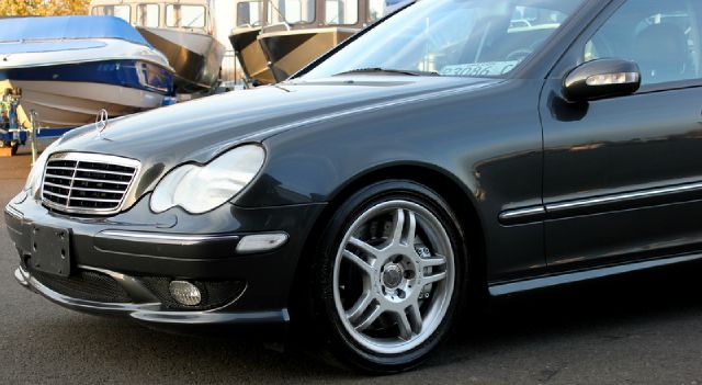 Mercedes-Benz C-Class 2002 photo 2