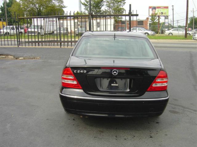 Mercedes-Benz C-Class 2002 photo 1
