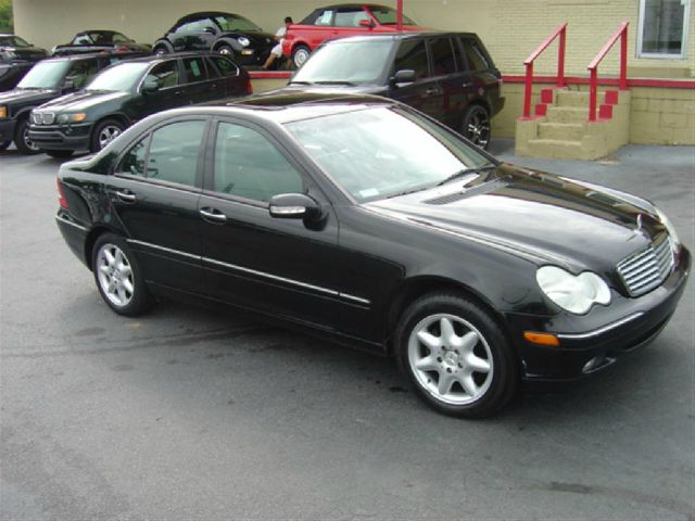 Mercedes-Benz C-Class 2002 photo 3
