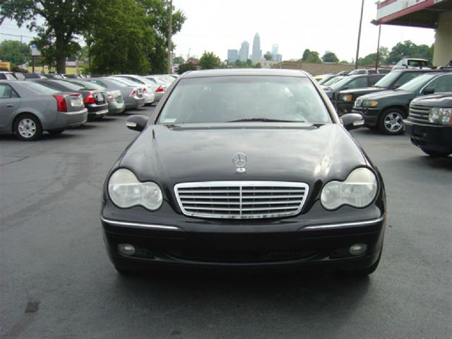Mercedes-Benz C-Class 2002 photo 4