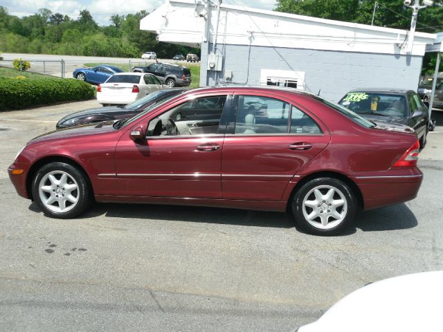 Mercedes-Benz C-Class 2002 photo 36