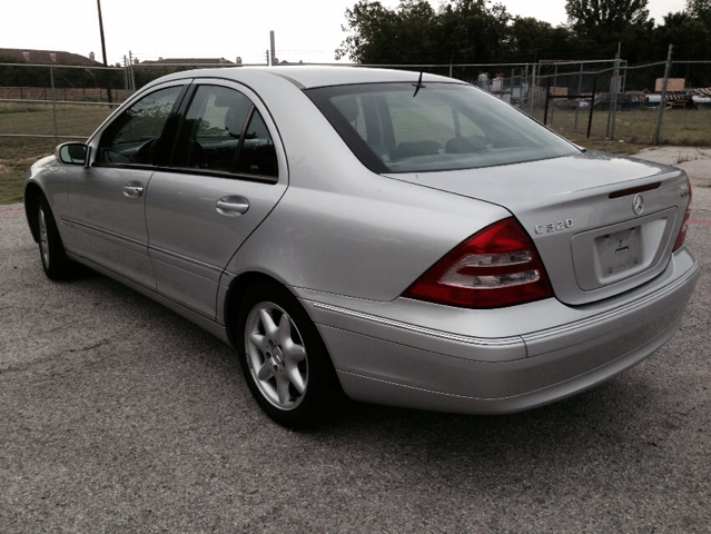 Mercedes-Benz C-Class 2002 photo 4