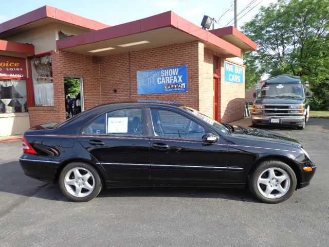 Mercedes-Benz C-Class 2002 photo 16