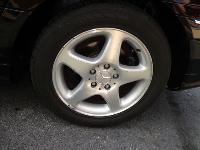 Mercedes-Benz C-Class 2002 photo 2