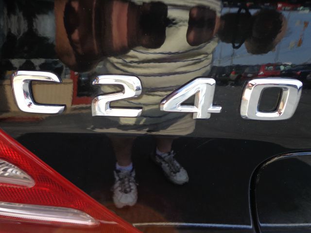 Mercedes-Benz C-Class 2002 photo 22