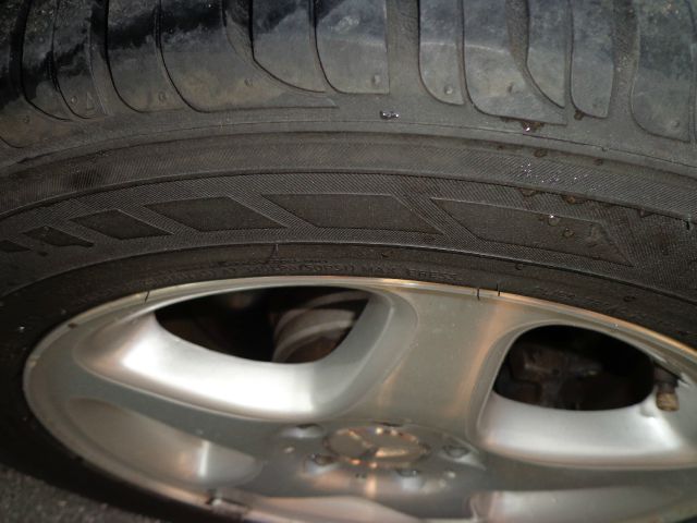 Mercedes-Benz C-Class 2002 photo 3