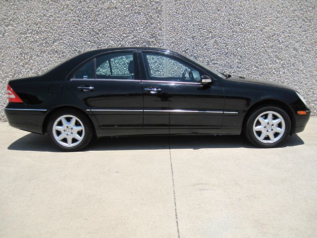 Mercedes-Benz C-Class 2002 photo 8