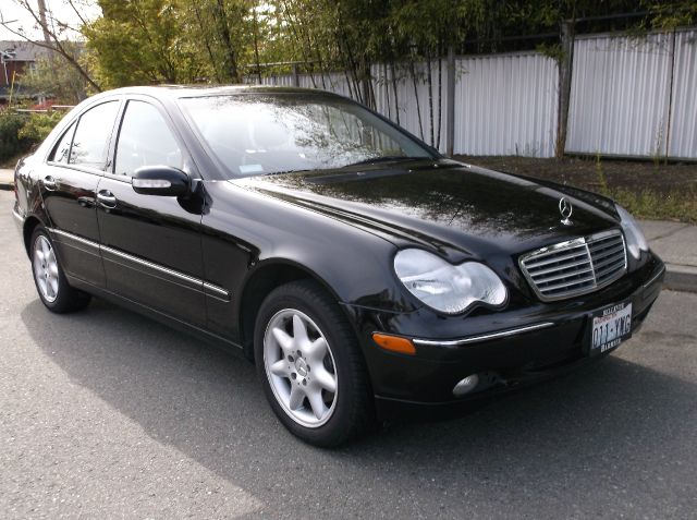 Mercedes-Benz C-Class 2002 photo 4
