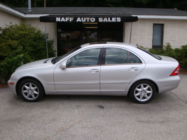 Mercedes-Benz C-Class 2002 photo 3