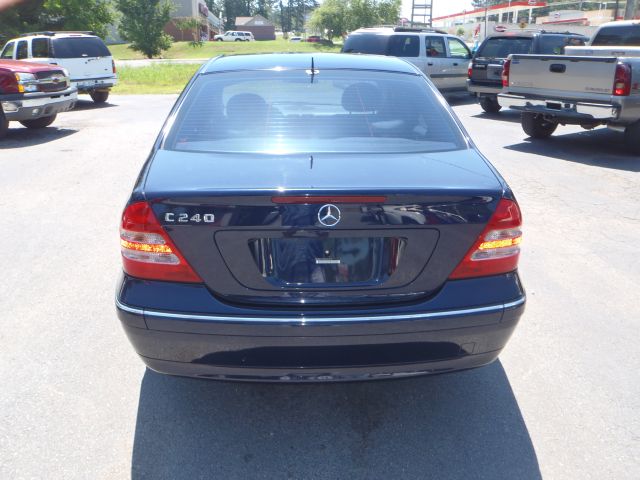 Mercedes-Benz C-Class 2002 photo 1